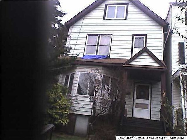 1st image of 132 Saint Pauls Ave