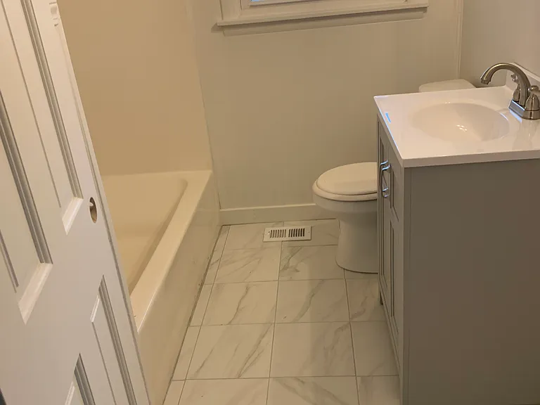 5103 Jarrett Rd — Photo 10