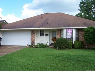 5404 Susanna Dr, Bossier City, LA 71112