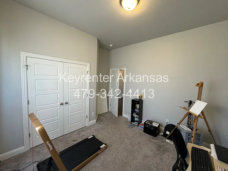 4606 Lily St — Photo 8