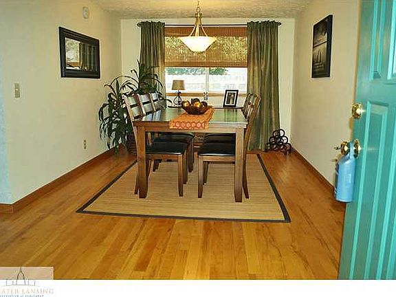 4th image of 6034 E Hardy Ave
