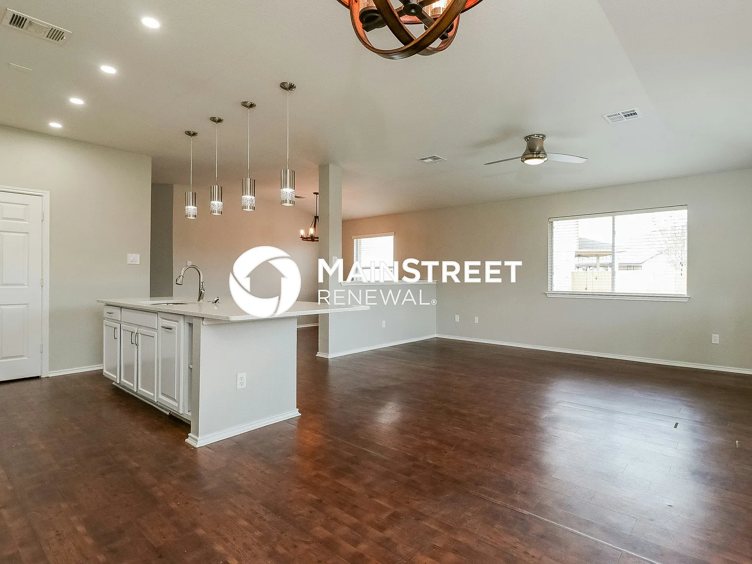 13621 John F Kennedy St — Photo 4