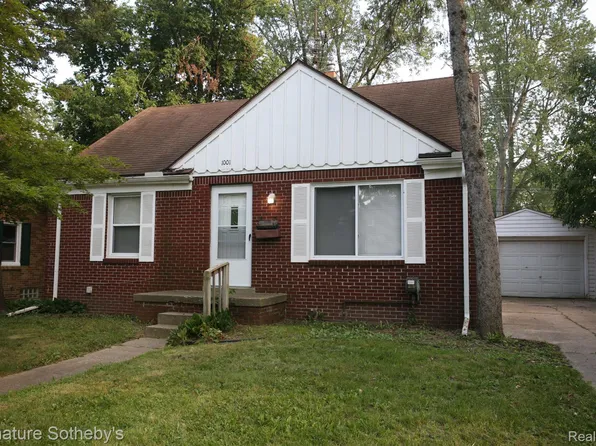 1001 Voorheis St, Pontiac, MI 48341