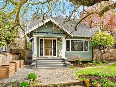 5916 N Moore Ave, Portland, OR, 97217