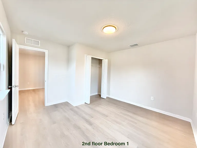 2129 Laceflower Dr — Photo 15