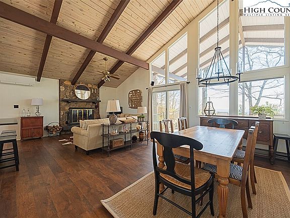 5th image of 89 Rabbit Run