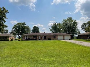 2171 Meadow Ln, Arcanum, OH 45304