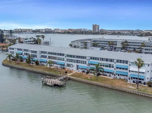 1893 Shore Dr S APT 114, South Pasadena, FL 33707