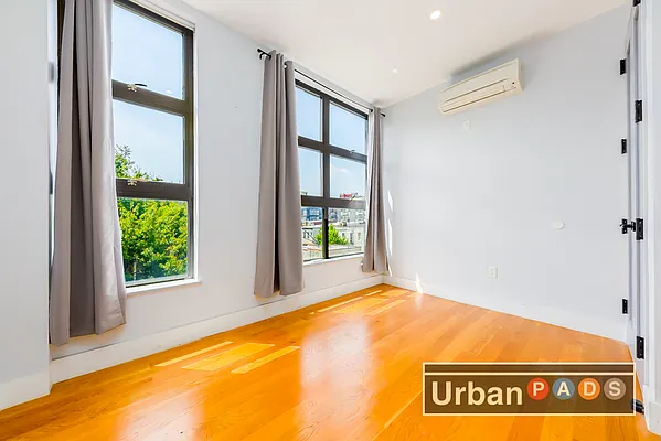 Rented by Urban Pads | media 2