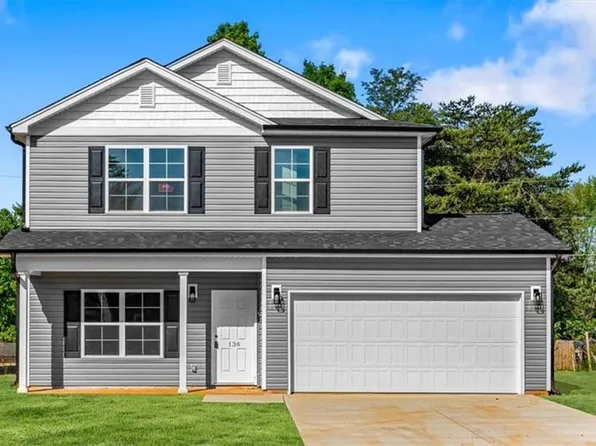 136 Nordwin Ct, Mocksville, NC 27028