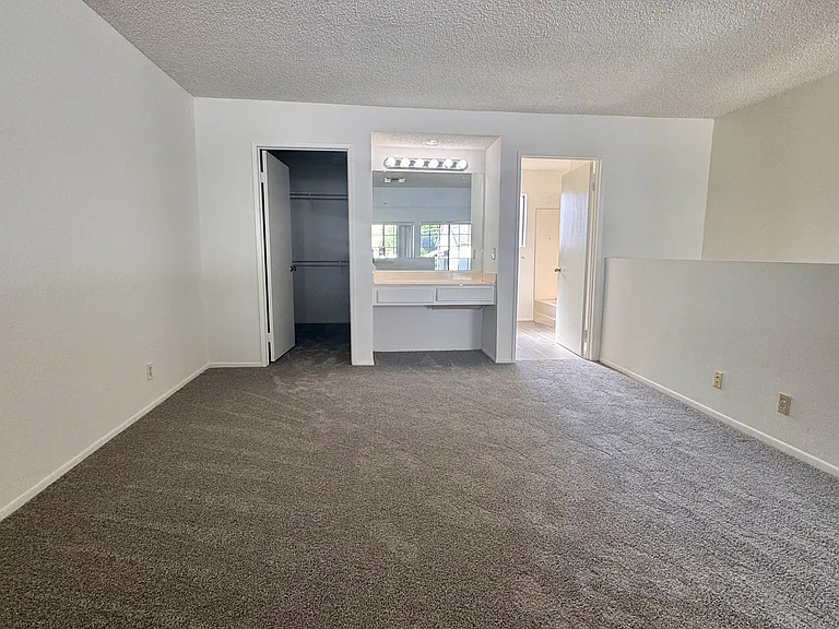 14468 Benefit St #5 — Photo 15