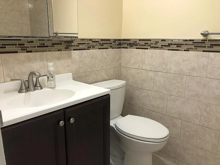 2030 F St NW #605 — Photo 32