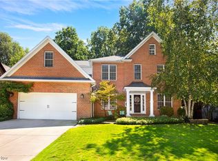 21237 Kenwood Ave, Rocky River, OH 44116