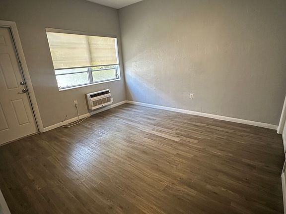 2nd image of 710 Meridian Ave APT 9