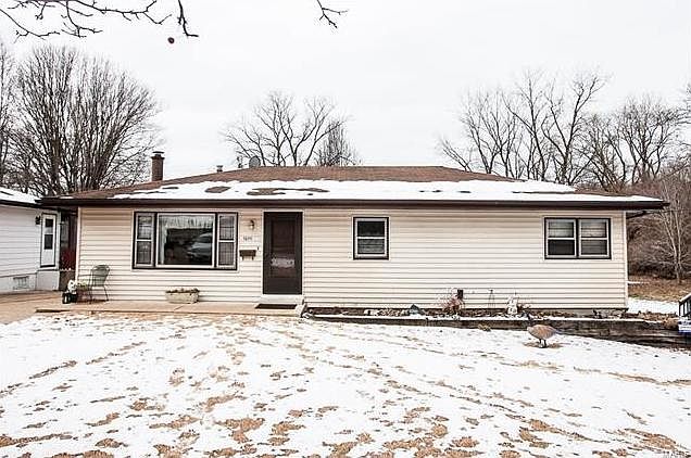 1st image of 10111 Toelle Ln