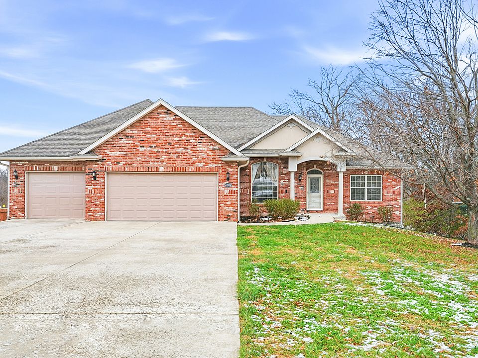 1st image of 4209 Grant Ln