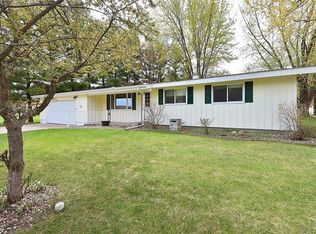 47 Allen Path, Faribault, MN 55021