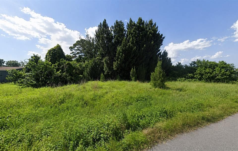 2nd image of Capilla Ln #20