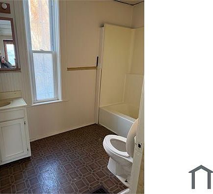 4th image of 1219 1/2 S Chicago Ave #1219