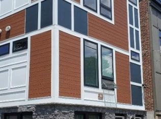 30 Wheeler St #3, Montclair, NJ 07042