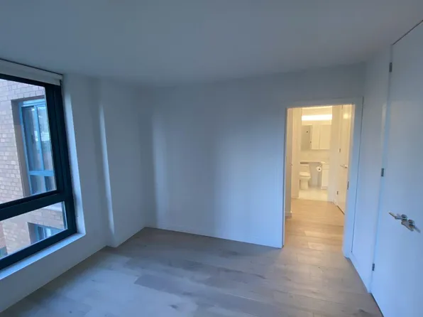 1 Irving Place image 13 of 29