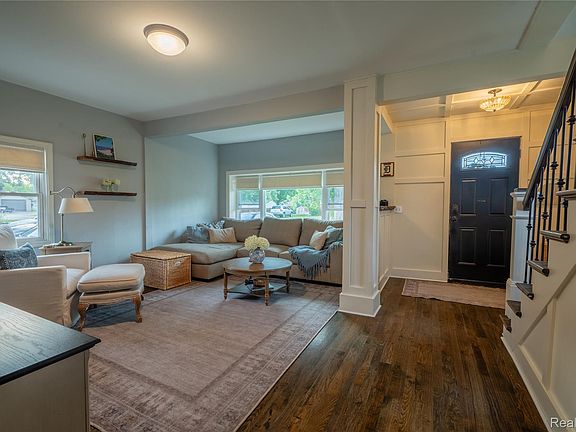 4th image of 429 Dorothy St