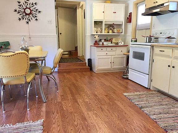 2nd image of 12106 Park Dr #37