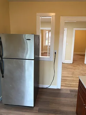 Rented by Irene Mihalios, LREB | media 12