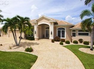 5238 Pelican Blvd, Cape Coral, FL 33914
