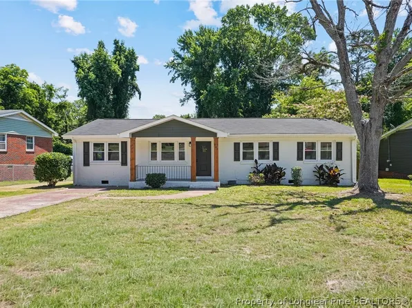 941 Louise Cir, Fayetteville, NC 28314