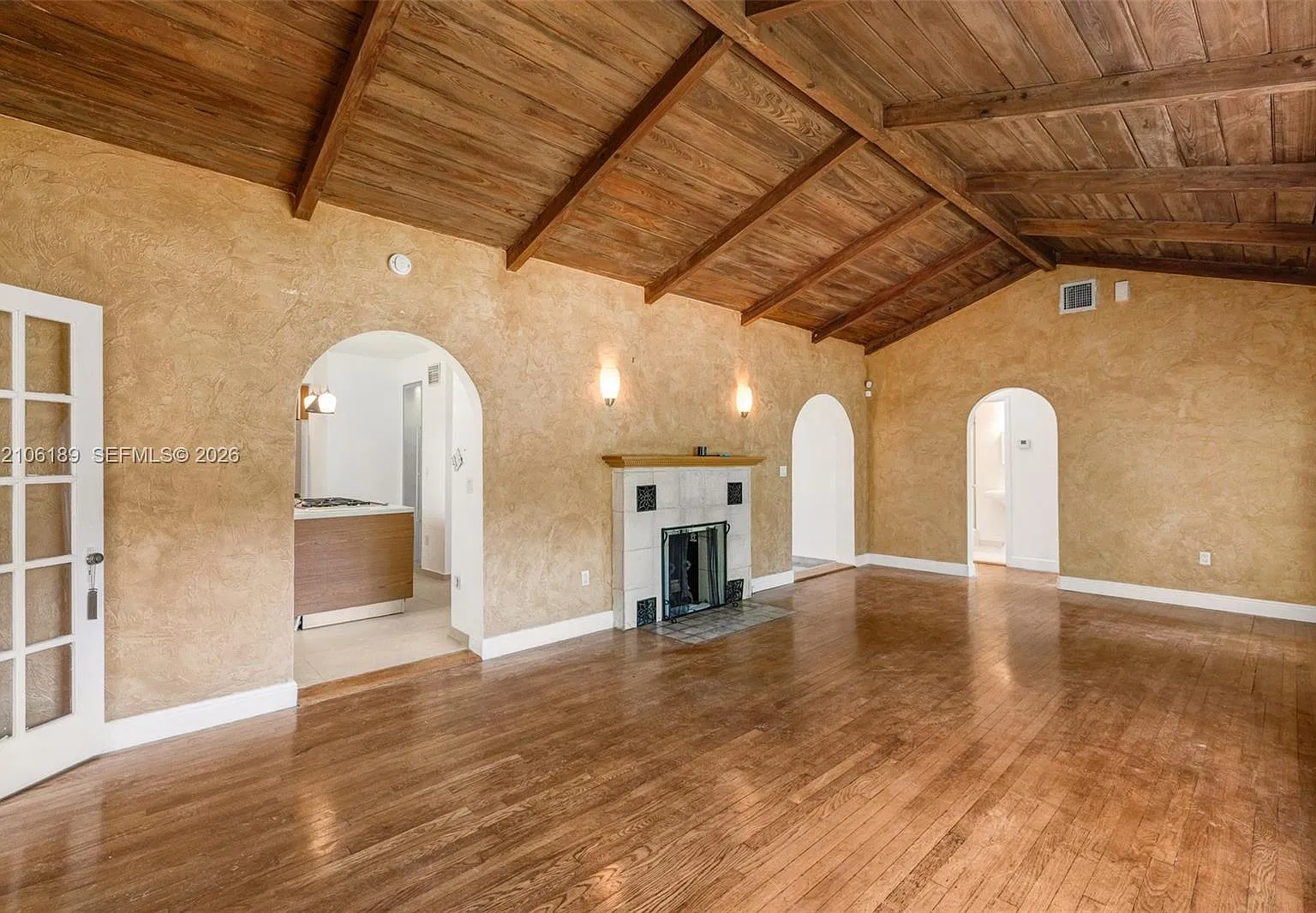 Natoma Manors Re Sub — Photo 4