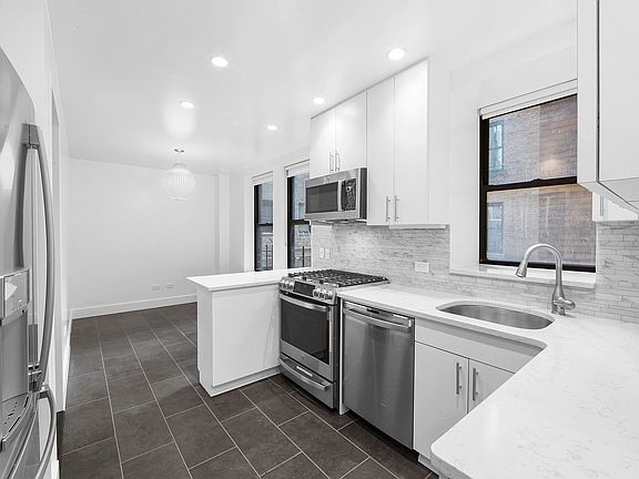 3rd image of 108 E 81st St APT 2A