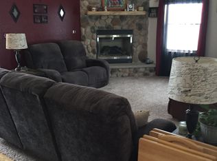 1163 Rockfield Rd, Hartford, WI 53027