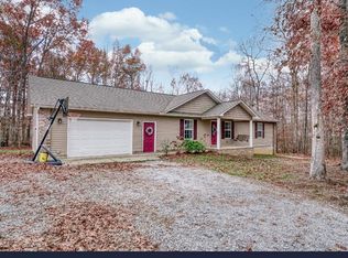 733 Autumn Heights Ct, Grimsley, TN 38565