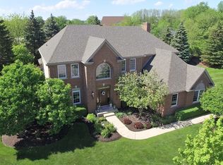 1003 Marble Ct, Lake In The Hills, IL 60156