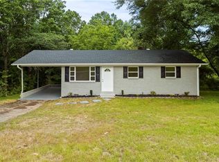 811 Trotter Rd, Pickens, SC 29671