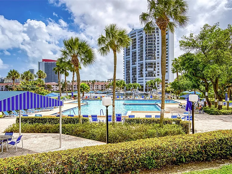 600 Three Islands Blvd #604 — Photo 45