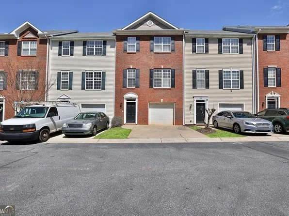 5393 Fox Creek Ln, Norcross, GA 30071