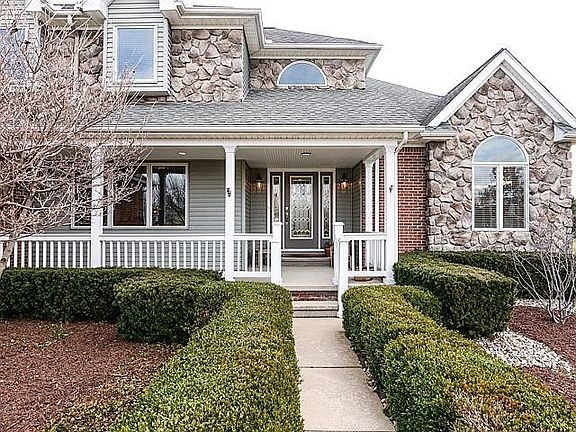 3rd image of 5755 Michael Dr