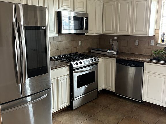 4th image of 11632 Maquitico Ct