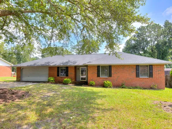 1711 Brigatine Dr, Sumter, SC 29154