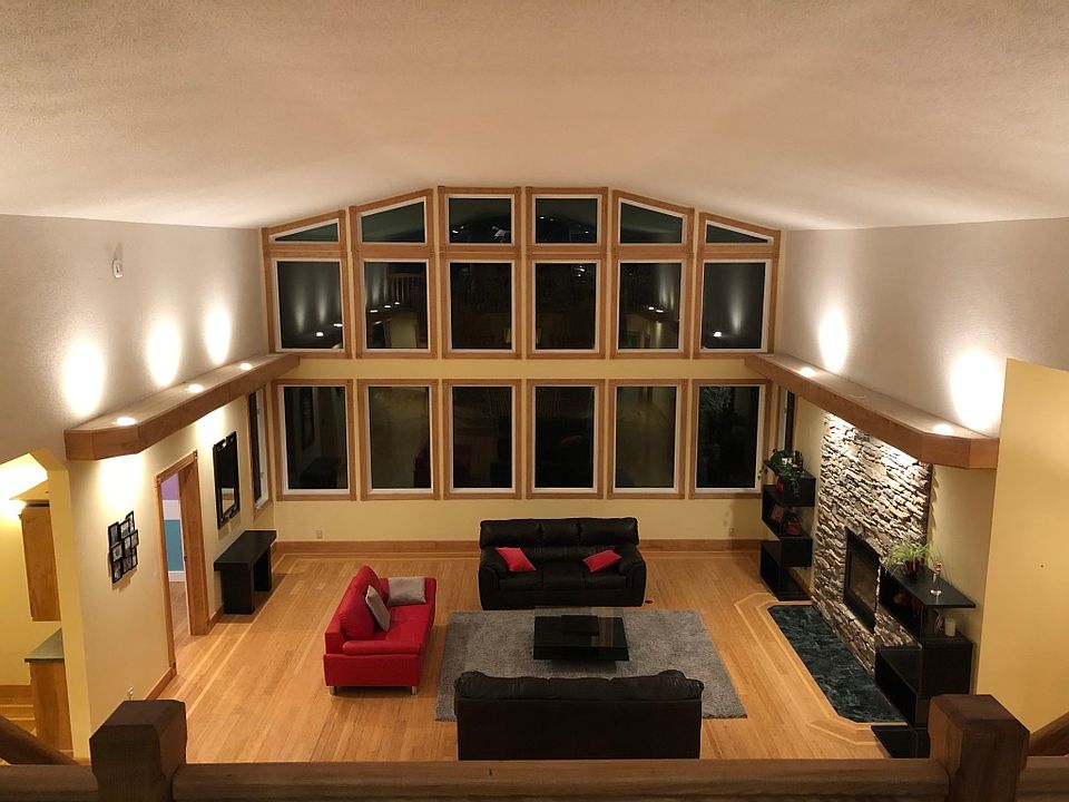 Main floor living room