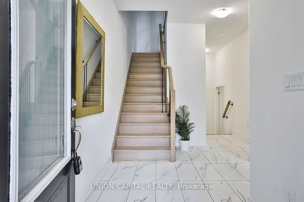 4 bed, $6,000 — Photo 4