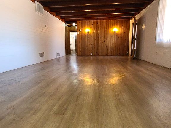 4th image of 504 W Flores St #Cdr15