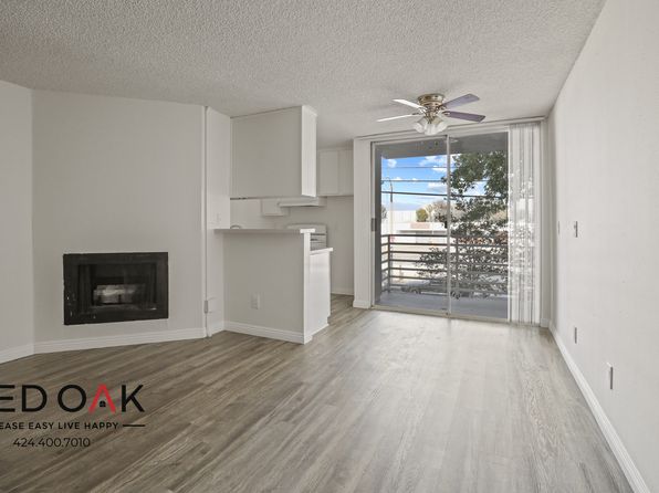 8309 Cedros Ave APT 105
