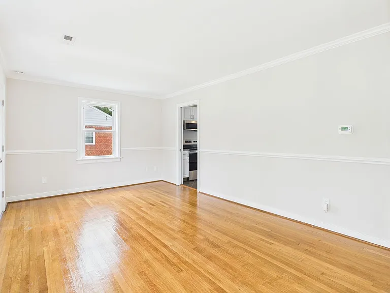 1709 Glenview Rd — Photo 33