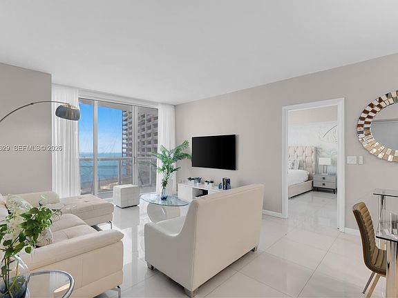 2nd image of 485 Brickell Ave APT 4501
