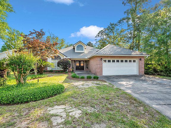 4th image of 316 Parkwood Pl