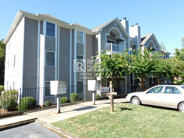 3701-7G Cotswold Ter, Greensboro, NC 27410