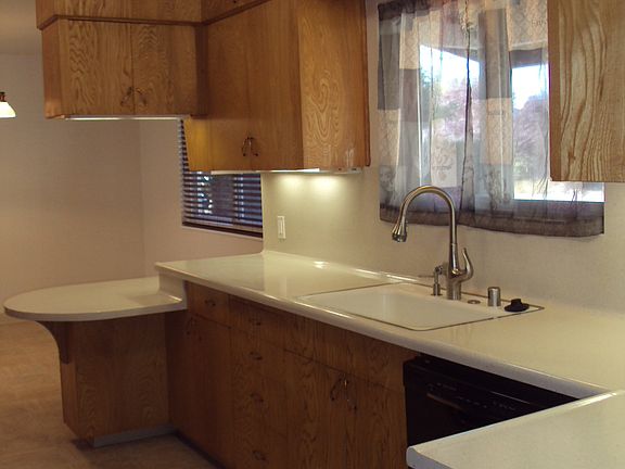 sink side of kitchen